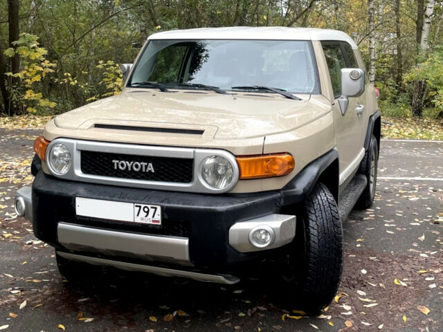 Toyota FJ Cruiser 2021 року