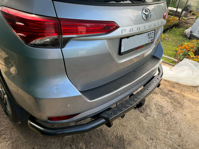 Toyota Fortuner 2022 року
