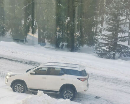 Toyota Fortuner 2021 года - Фото 2 авто