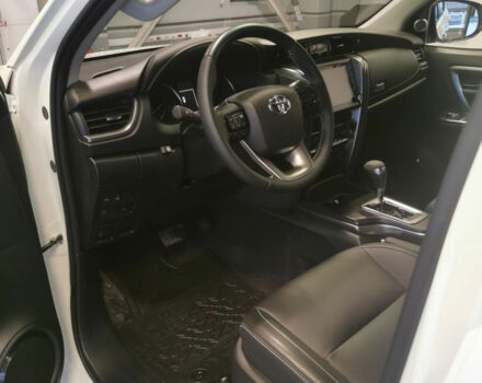 Toyota Fortuner 2021 года - Фото 4 авто