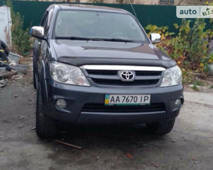 Toyota Fortuner 2007 года