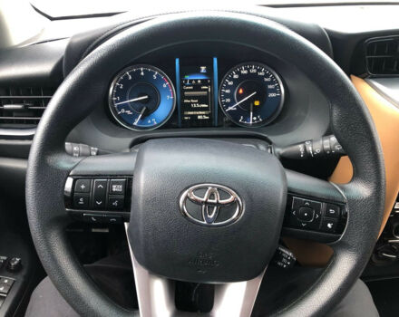 Toyota Fortuner 2022 року - Фото 9 автомобіля