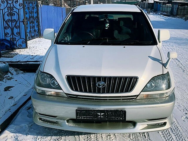 Toyota Harrier 1999 года