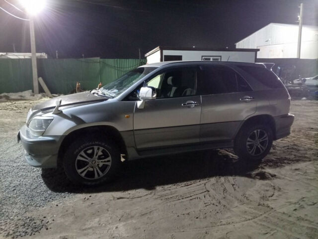 Toyota Harrier 1998 года