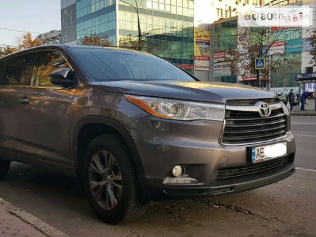 Toyota Highlander 2014 года