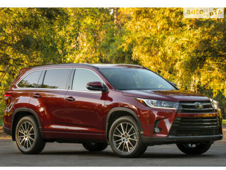 Toyota Highlander 2012 года