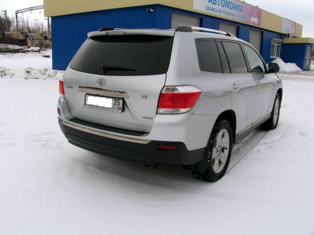 Toyota Highlander 2010 года