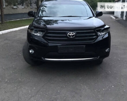 Toyota Highlander 2011 року