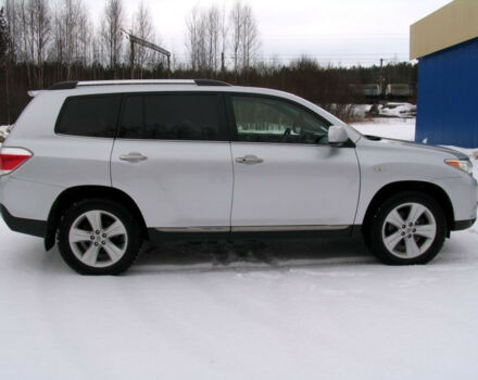 Toyota Highlander 2010 года - Фото 8 авто