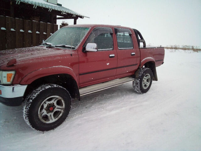 Toyota Hilux 1995 года