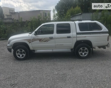 Фото на відгук з оцінкою 4   про авто Toyota Hilux 2005 року випуску від автора “Станислав” з текстом: Машина, японской сборки под арабский рынок! Более надежного автомобиля я не видел! Проходимость с...