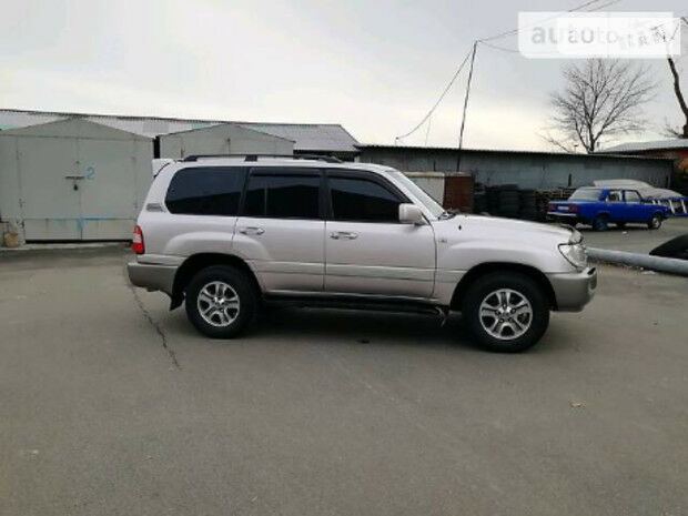 Toyota Land Cruiser 100 2004 року