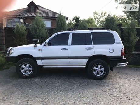 Toyota Land Cruiser 105 2003 року