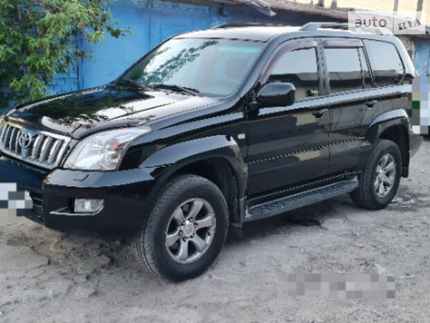 Toyota Land Cruiser Prado 120 2008 года