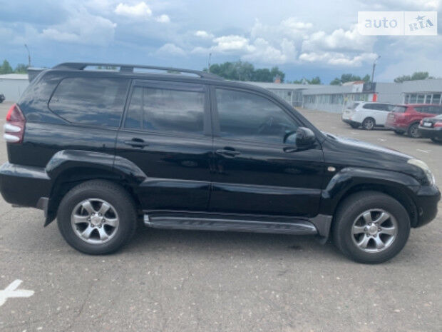 Toyota Land Cruiser Prado 120 2008 года