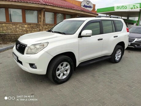 Toyota Land Cruiser Prado 150 2013 года