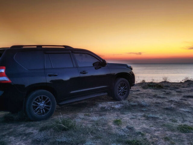 Toyota Land Cruiser Prado 2016 года