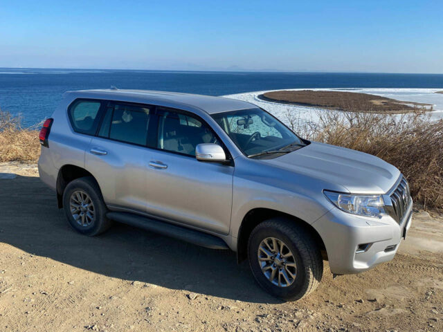 Toyota Land Cruiser Prado 2020 года