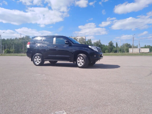 Toyota Land Cruiser Prado 2011 года