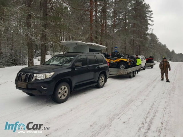 Toyota Land Cruiser Prado 2017 года