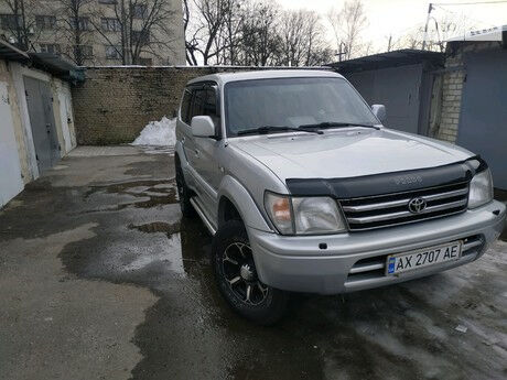 Тойота Ленд Крузер Прадо 1997 года Toyota Land Cruiser Prado 1997 года