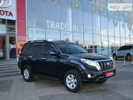 Toyota Land Cruiser Prado 2017 года