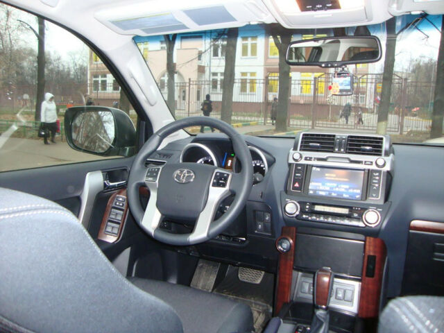 Toyota Land Cruiser Prado 2014 року