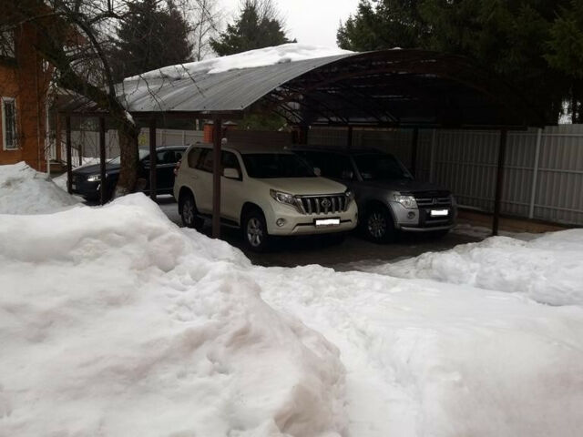 Toyota Land Cruiser Prado 2014 року