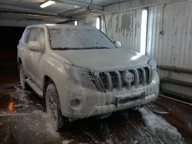 Toyota Land Cruiser Prado 2014 року