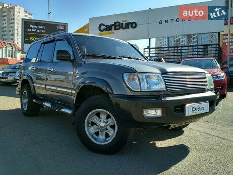 Тойота Ленд Крузер 2000 года Toyota Land Cruiser 2000 года