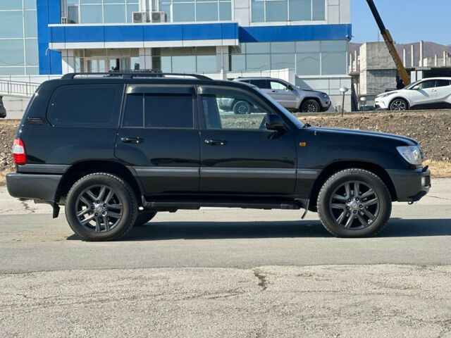 Toyota Land Cruiser 2006 року