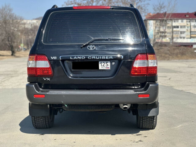 Toyota Land Cruiser 2006 року