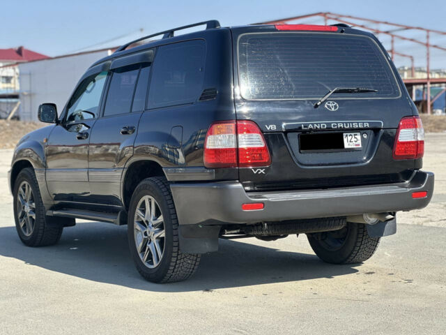 Toyota Land Cruiser 2006 року