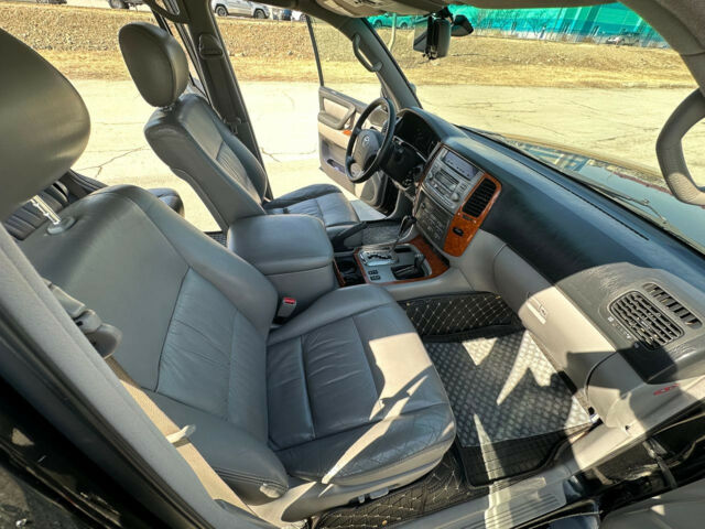 Toyota Land Cruiser 2006 року