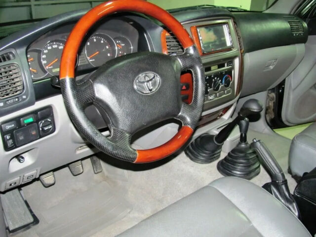 Toyota Land Cruiser 2007 року