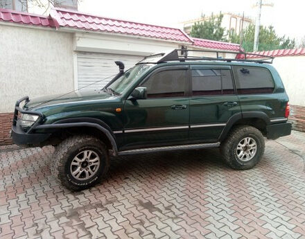 Toyota Land Cruiser 1999 року