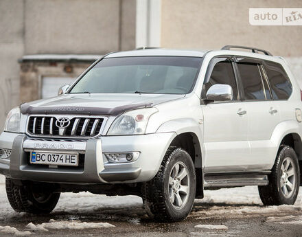 Toyota Land Cruiser 2004 року