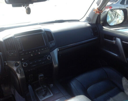 Toyota Land Cruiser 2011 года - Фото 3 авто