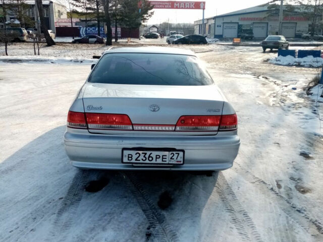 Toyota Mark II 2000 года