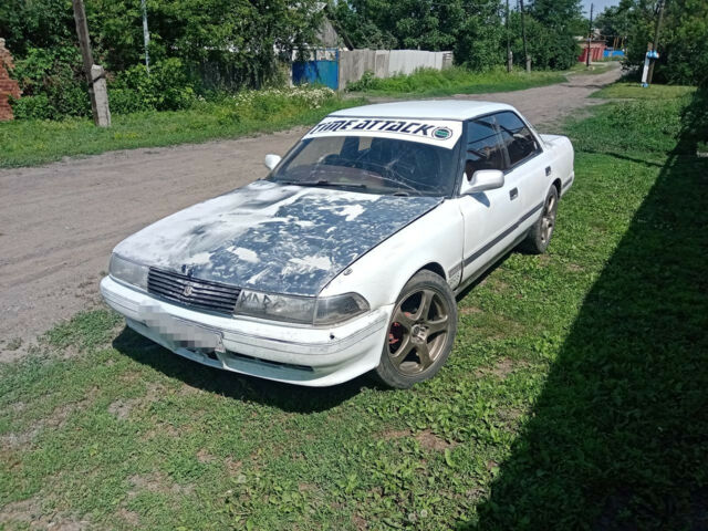 Toyota Mark II 1990 року