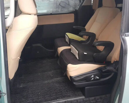Toyota Noah 2014 року - Фото 4 автомобіля