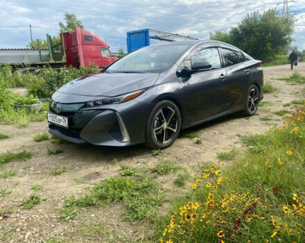 Toyota Prius Prime 2017 года - Фото 6 авто