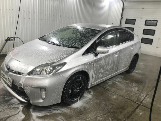 Toyota Prius 2012 року