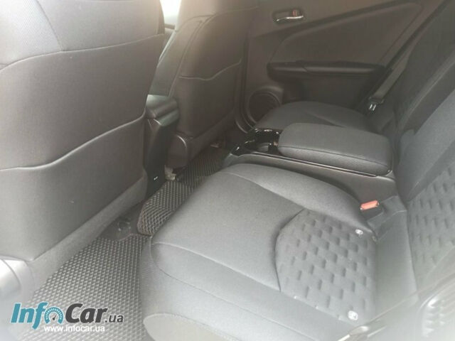 Toyota Prius 2017 года