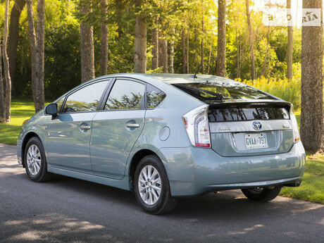 Toyota Prius 2010 года