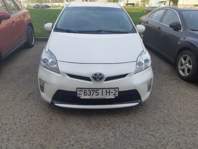 Toyota Prius 2014 года