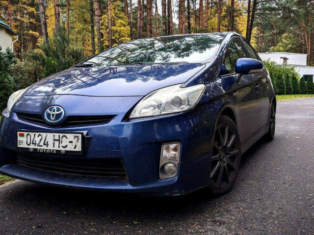 Toyota Prius 2010 року