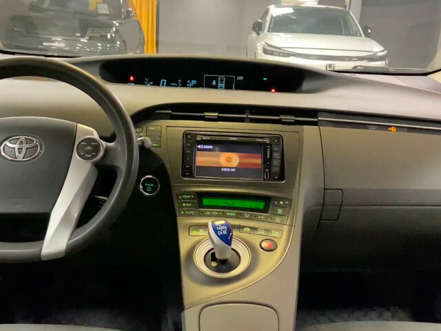 Toyota Prius 2010 года