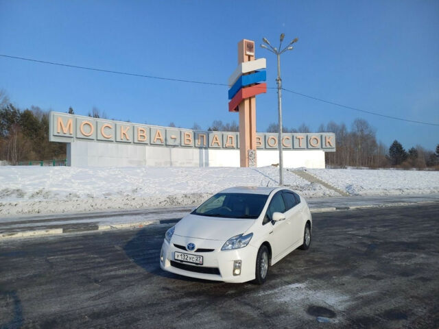 Toyota Prius 2011 года