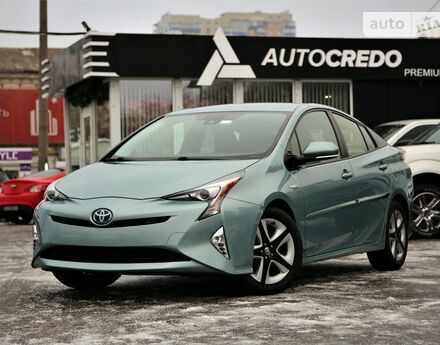 Toyota Prius 2018 року